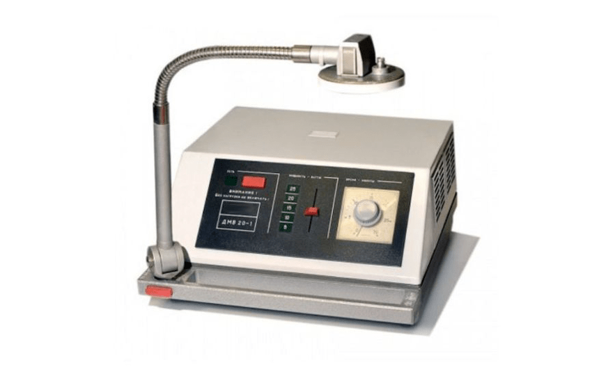 Appareil UHF pour le traitement de la prostatite